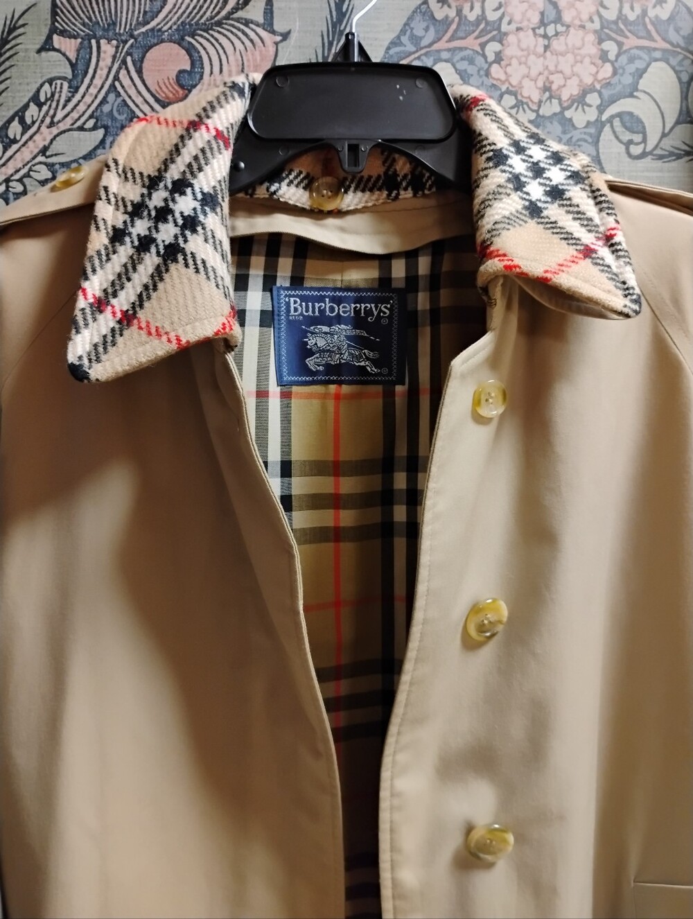 Vintage Burberry Trench Coat With Removable Collar - Picture 2 of 16